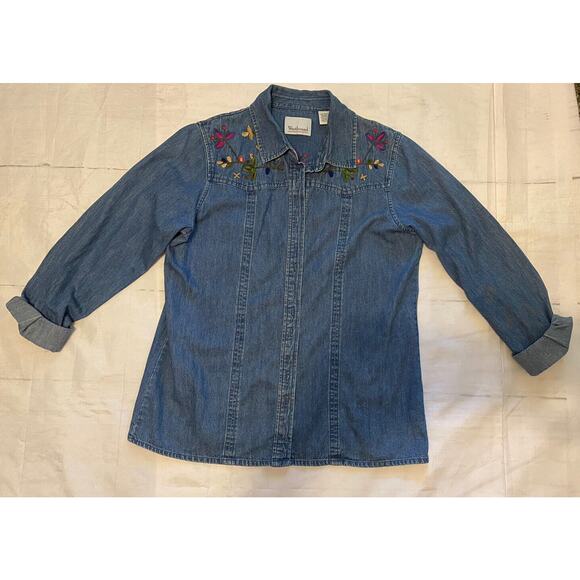 Vintage Jean Jacket Shirt Women's Large Denim‎ Floral Embroidered Accent - Picture 1 of 6
